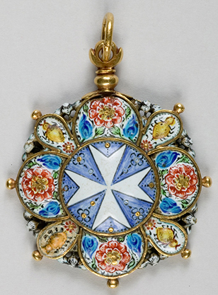 Pendentif de l’ordre de Malte - XVIIe siècle - Or et émaux 